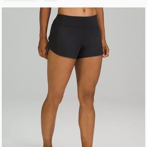 Lululemon Speed Up Mid-Rise Lined Short 4"